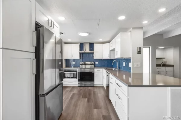 Security Interests - Downtown Asset Mgmt's Mixed FIS and Realty Fund